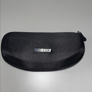 Torege men’s zip up hard Black Sunglasses, eye wear Case